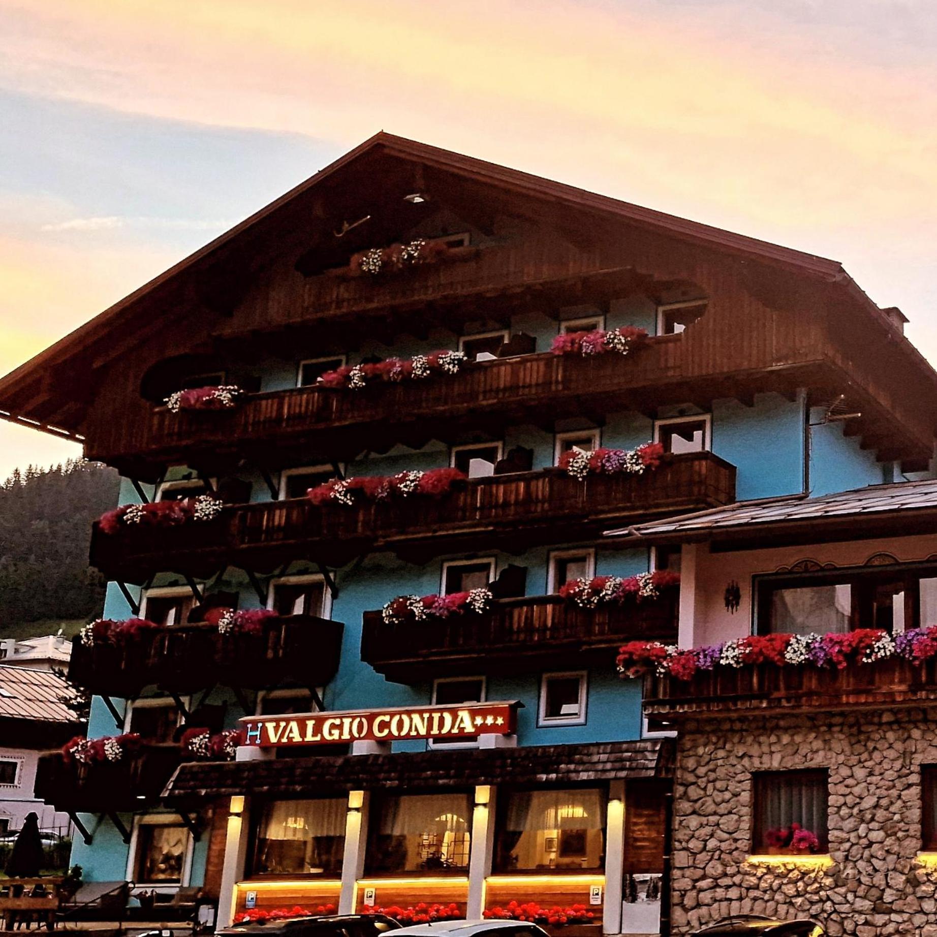 Hotel Valgioconda Sappada Exterior photo